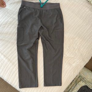 Scrubs Pant size Large cargo style zip.